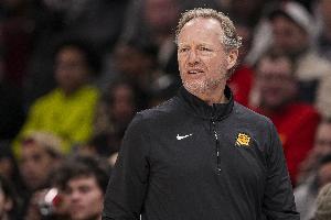 布登:詹金斯被解雇让人震惊 他带队成绩能说明一切&球队发展良好